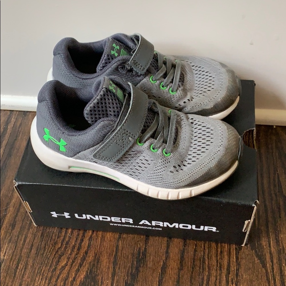 Boys Under Armour size 11.5 sneakers